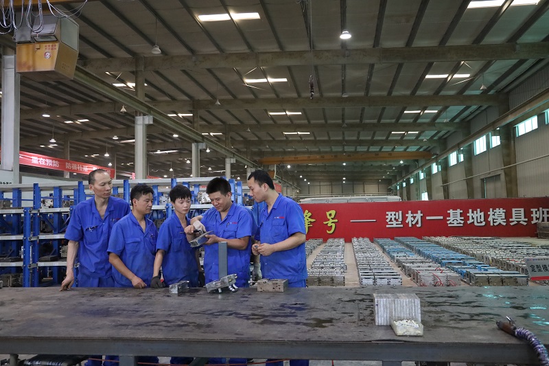 高科建材黨員示范崗.JPG